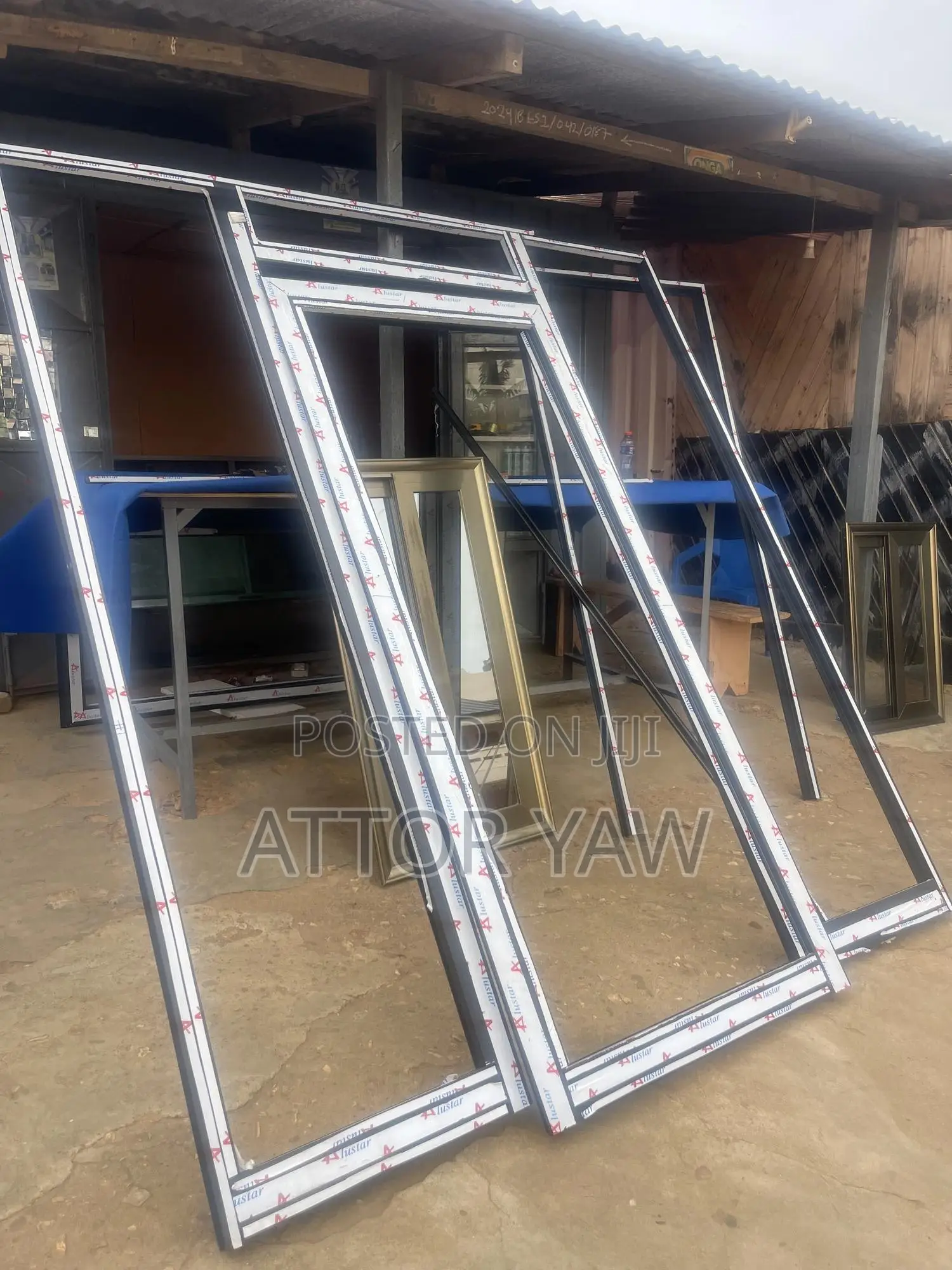 Mawuli Glass Work