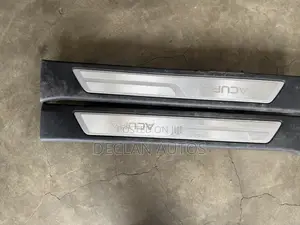 19 20 21 Acura RDX Door Trim Oem