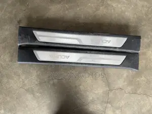 19 20 21 Acura RDX Door Trim Oem