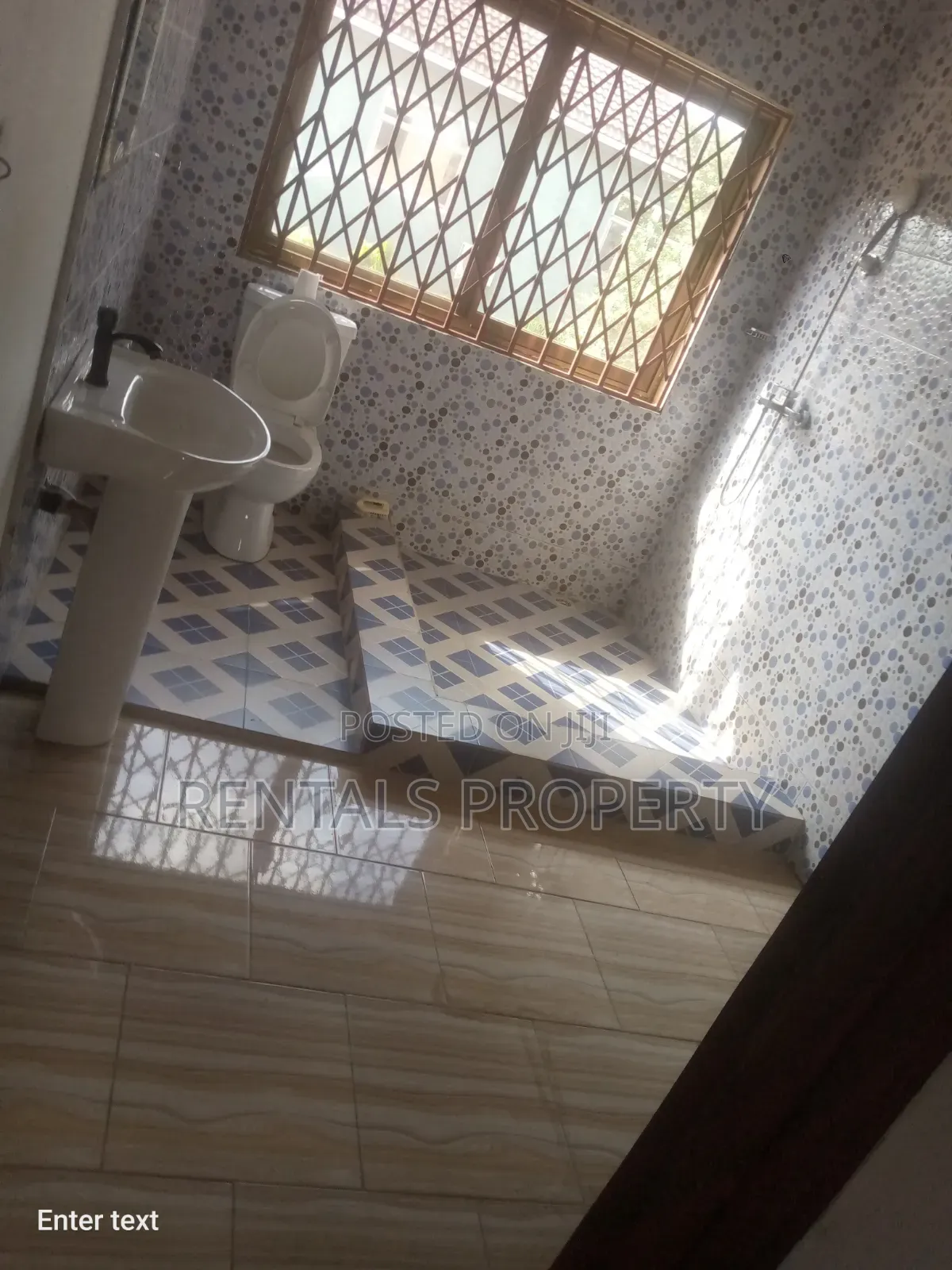 2bdrm Block of Flats in Frafraha for rent