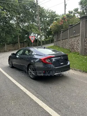 Honda Civic EX Sedan 2019 Gray