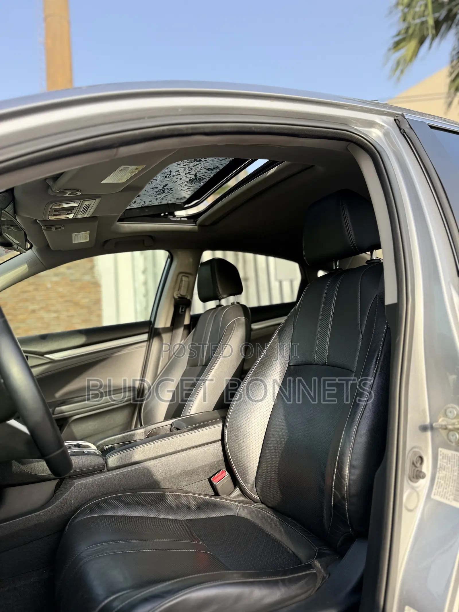 Honda Civic Touring 4dr Sedan (1.5L 4cyl) 2017 Silver
