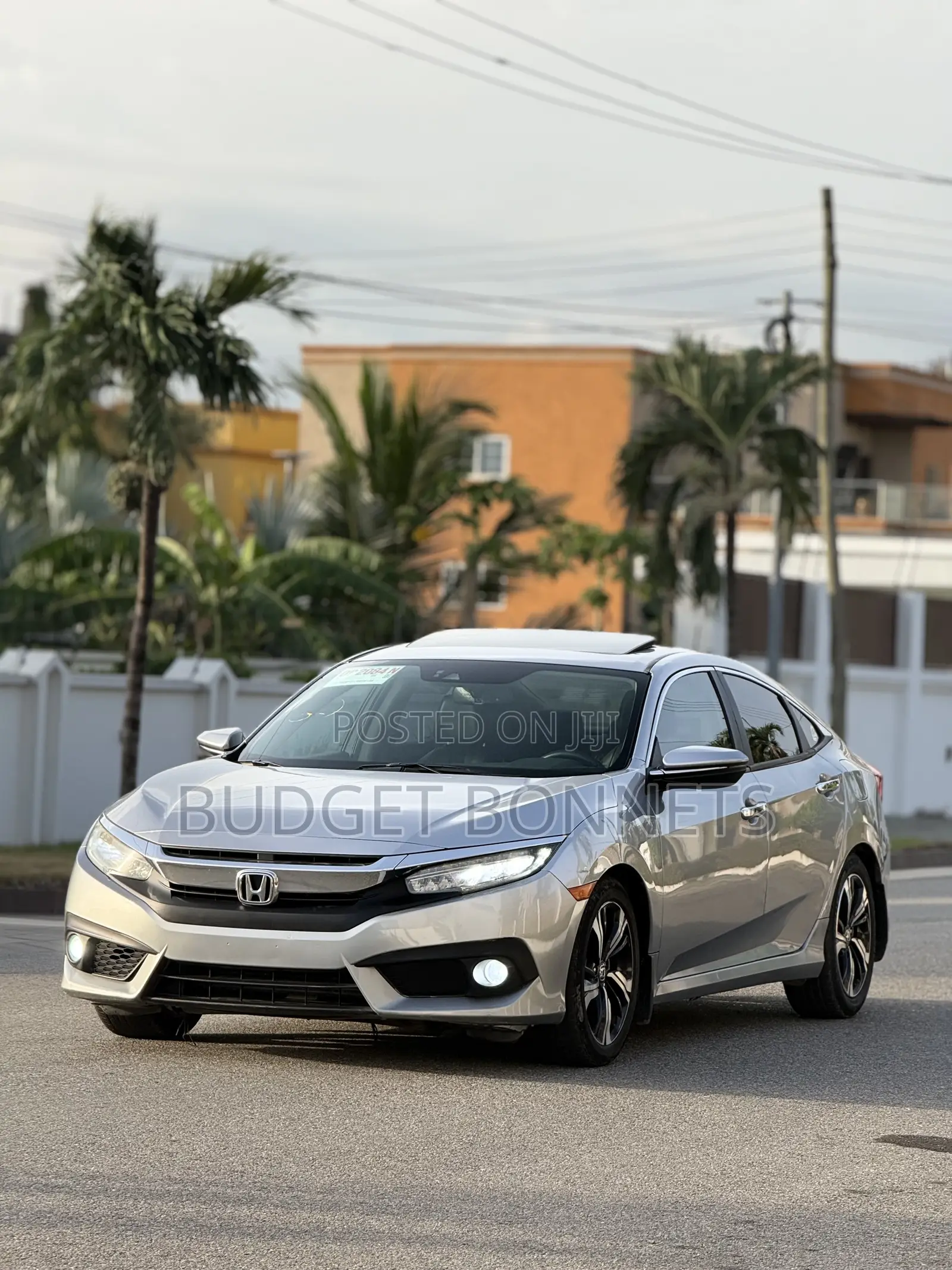 Honda Civic Touring 4dr Sedan (1.5L 4cyl) 2017 Silver