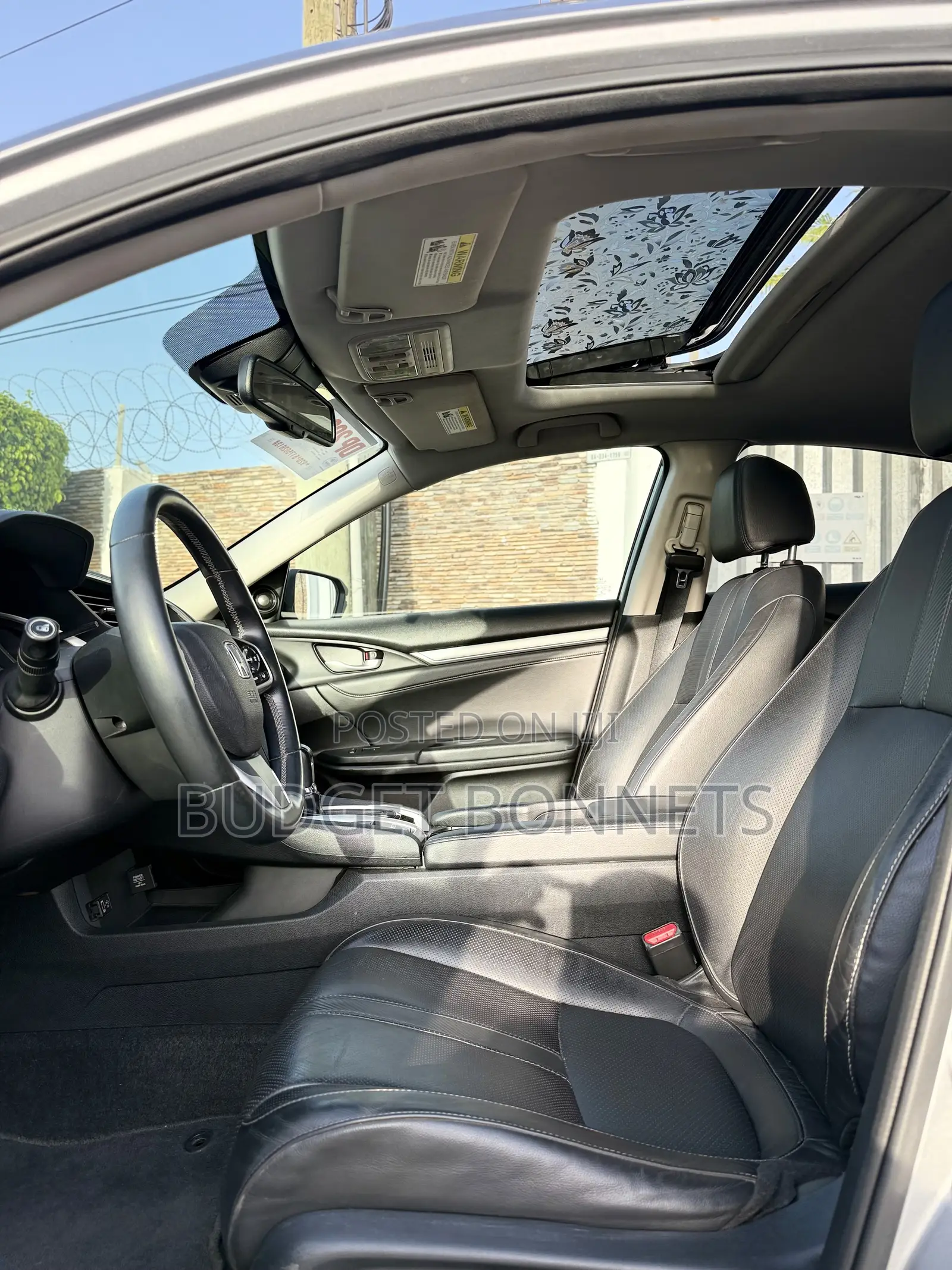 Honda Civic Touring 4dr Sedan (1.5L 4cyl) 2017 Silver