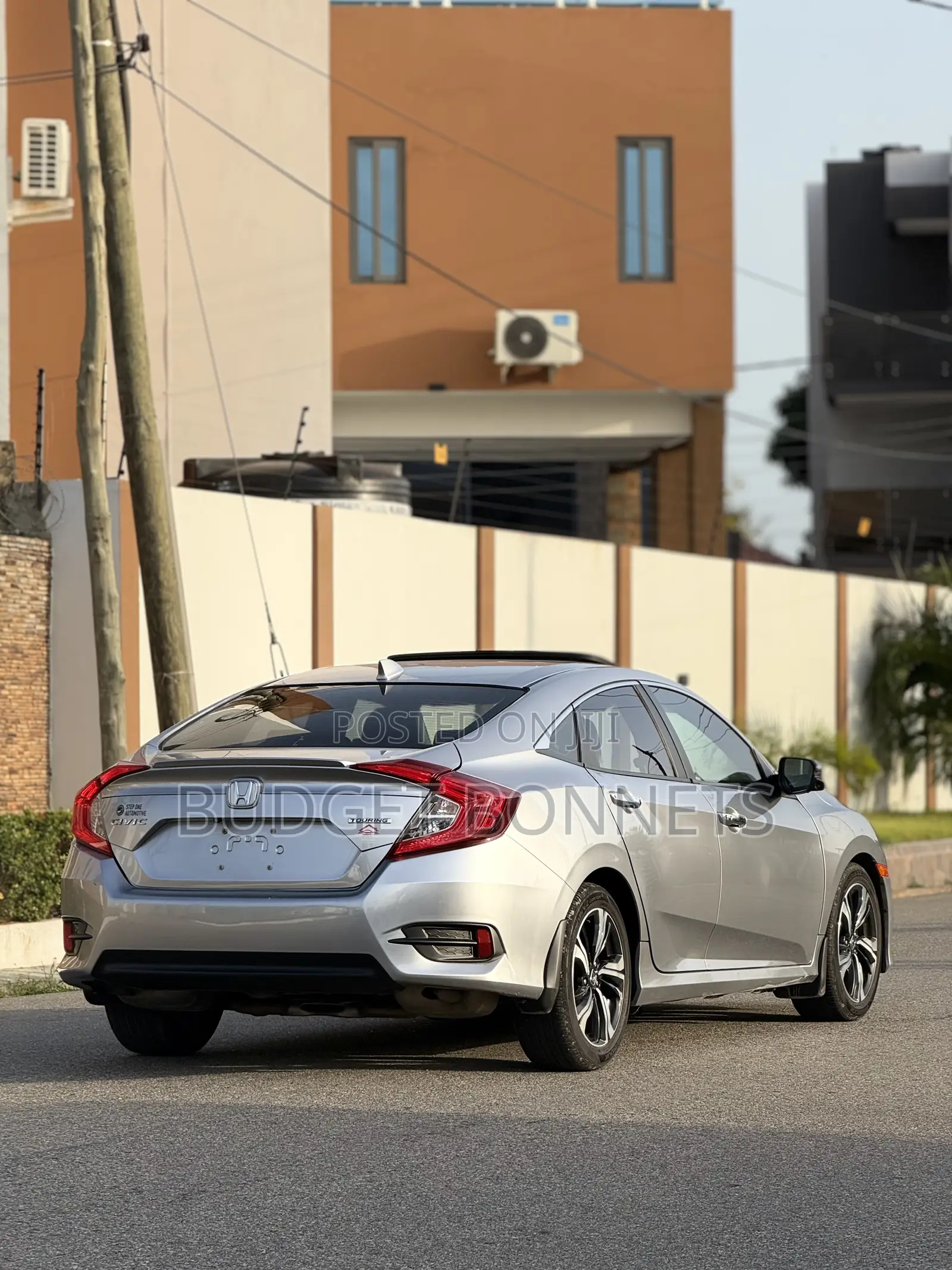 Honda Civic Touring 4dr Sedan (1.5L 4cyl) 2017 Silver