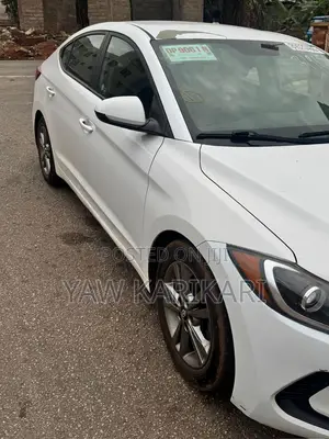 Hyundai Elantra SE 2018 White