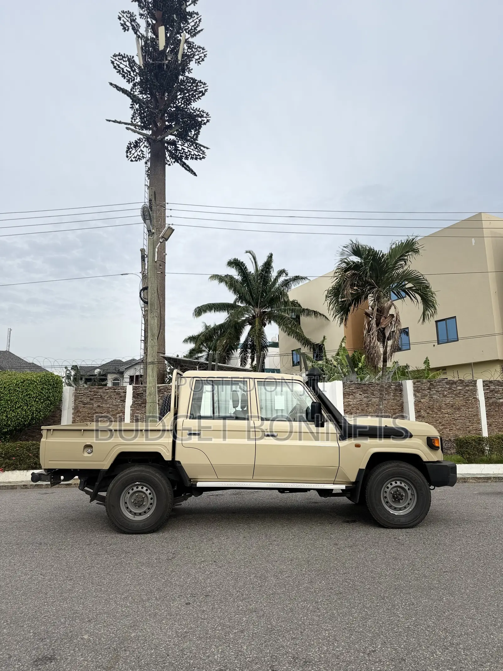 Toyota Land Cruiser 79 Series 2024 Ivory