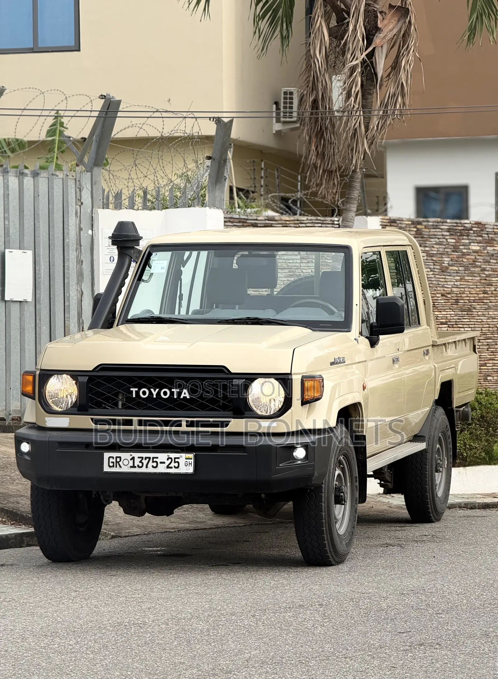 Toyota Land Cruiser 79 Series 2024 Ivory