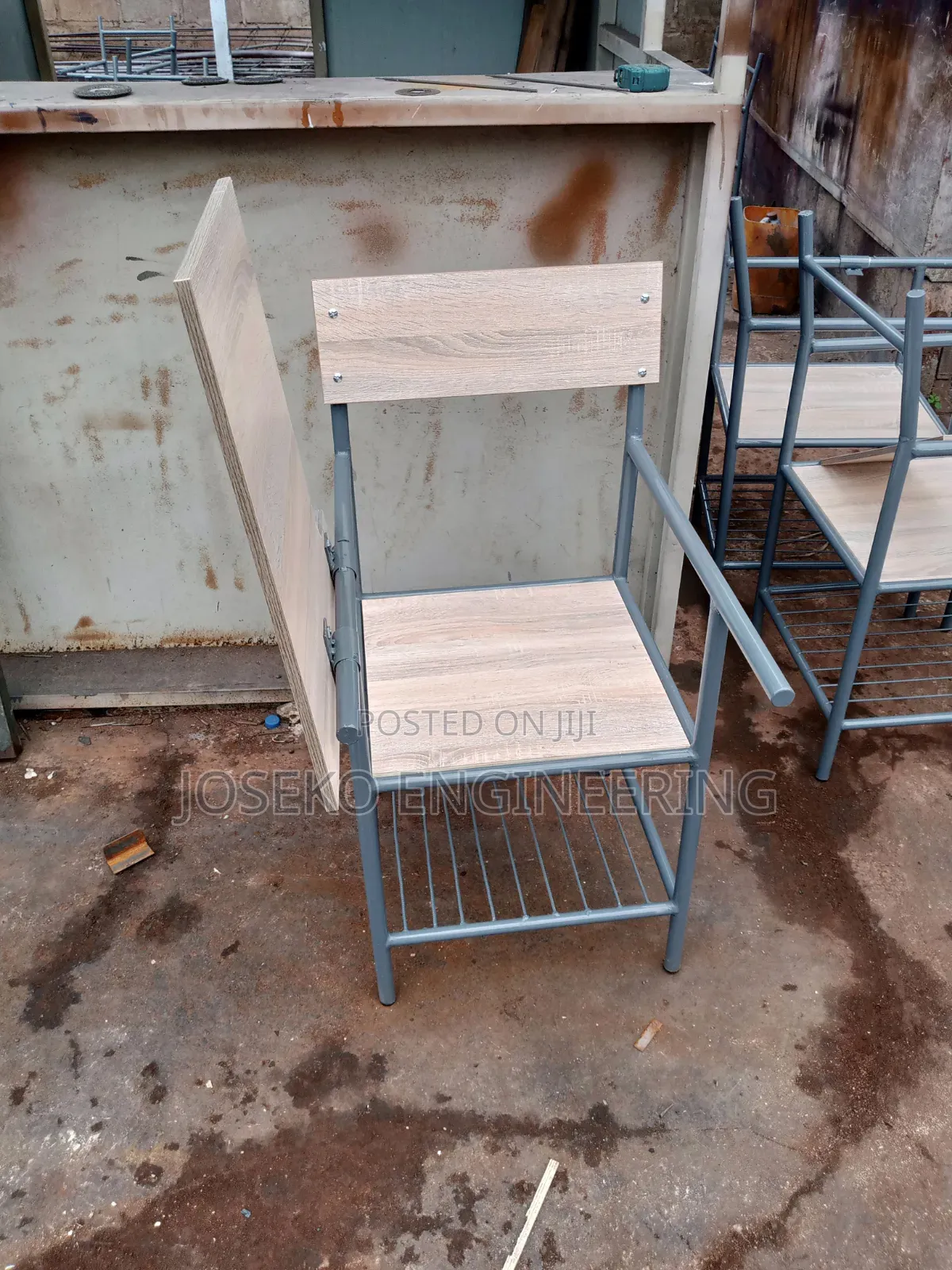 High Quality Flip Desk