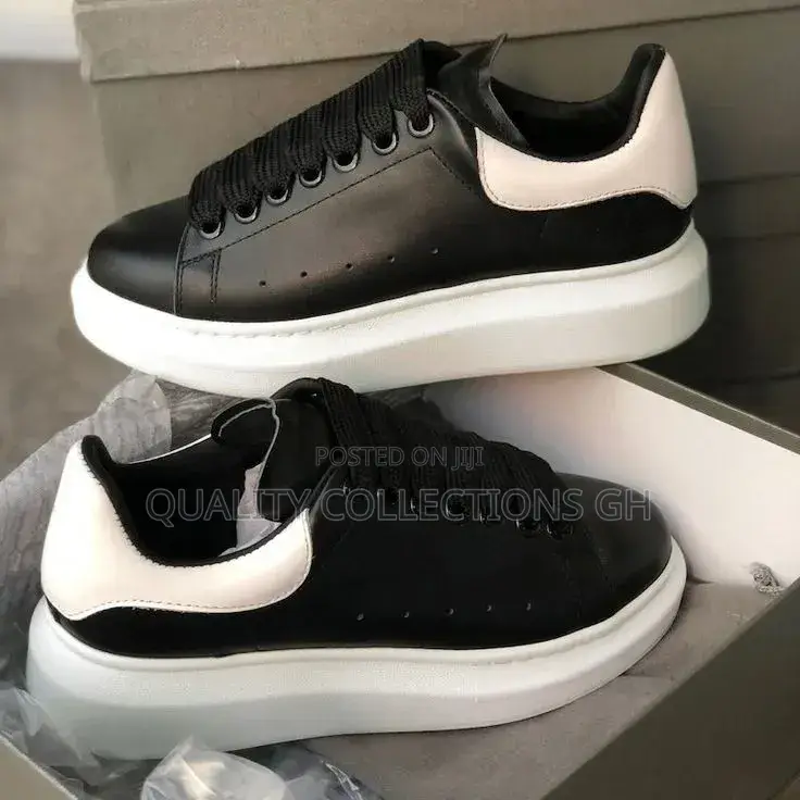 Alexander McQueen Black/White