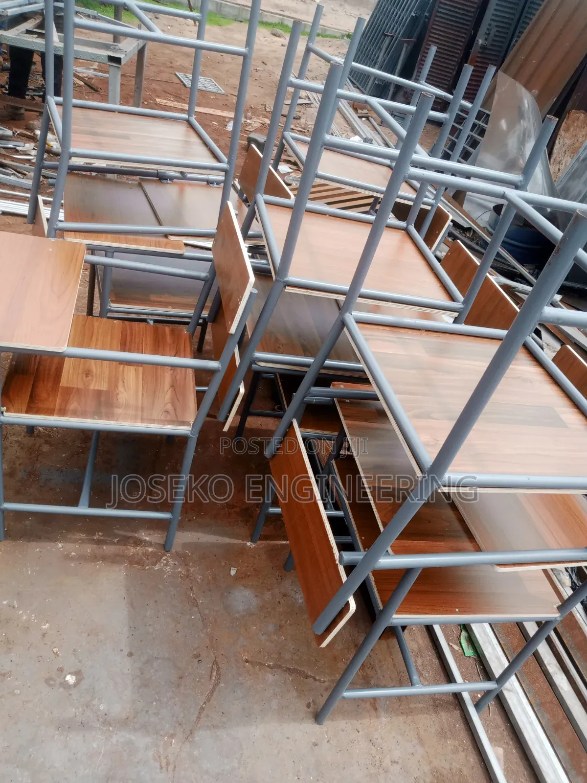 High Quality Flip Desk