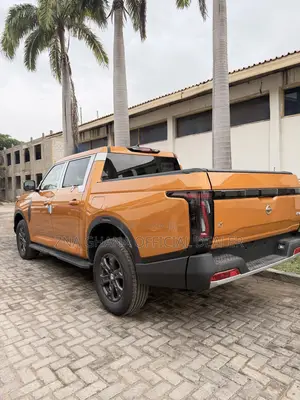 New Nissan Z9 2.3T Diesel 4WD 2025 Gold