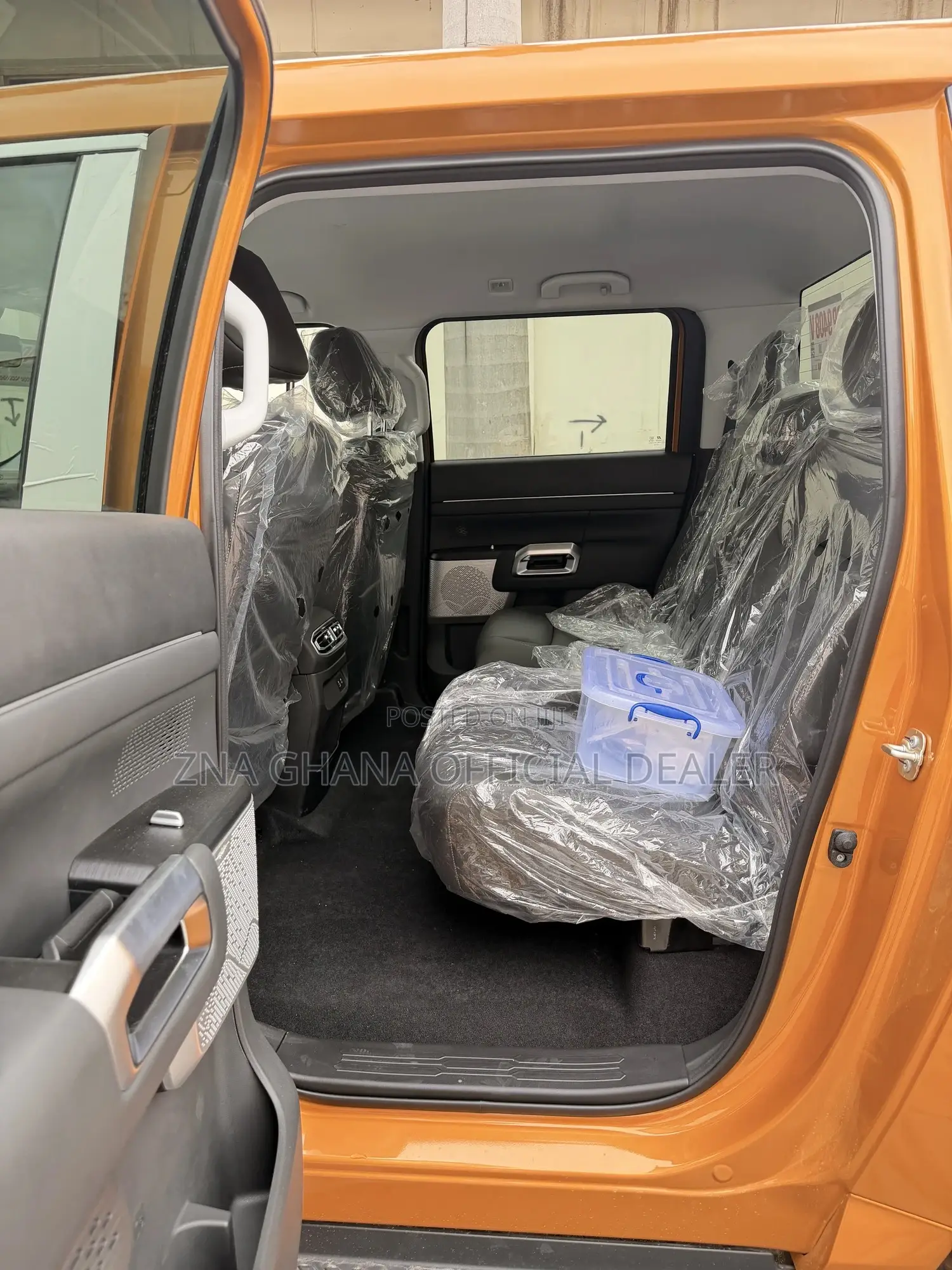 New Nissan Z9 2.3T Diesel 4WD 2025 Gold
