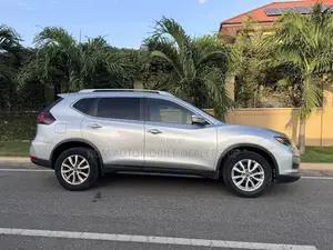 Nissan Rogue 2020 Silver