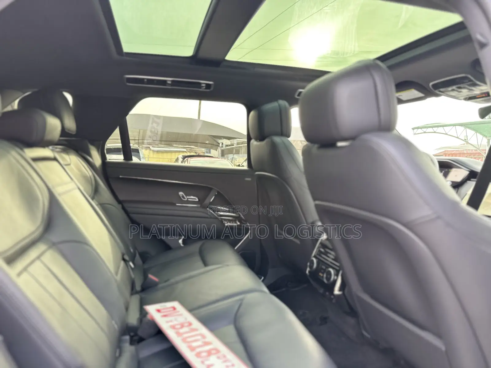 Land Rover Range Rover 2024 Black
