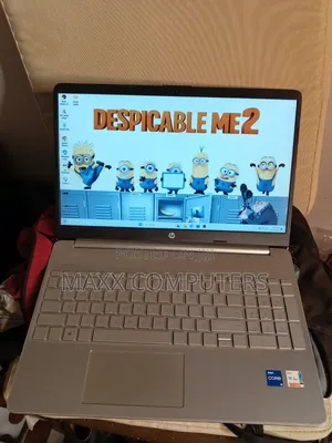 Laptop HP 15-dy2075tg 16GB Intel Core i5 SSD 512GB