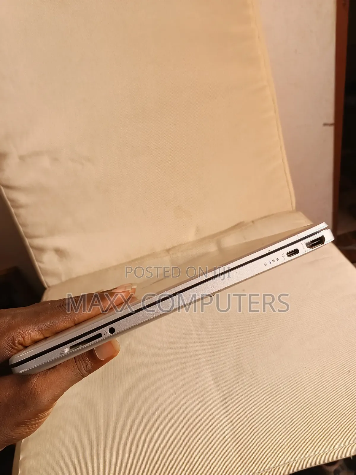Laptop HP 15-dy2075tg 16GB Intel Core i5 SSD 512GB