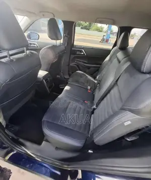 Mitsubishi Outlander SE Launch Edition 2022 Blue
