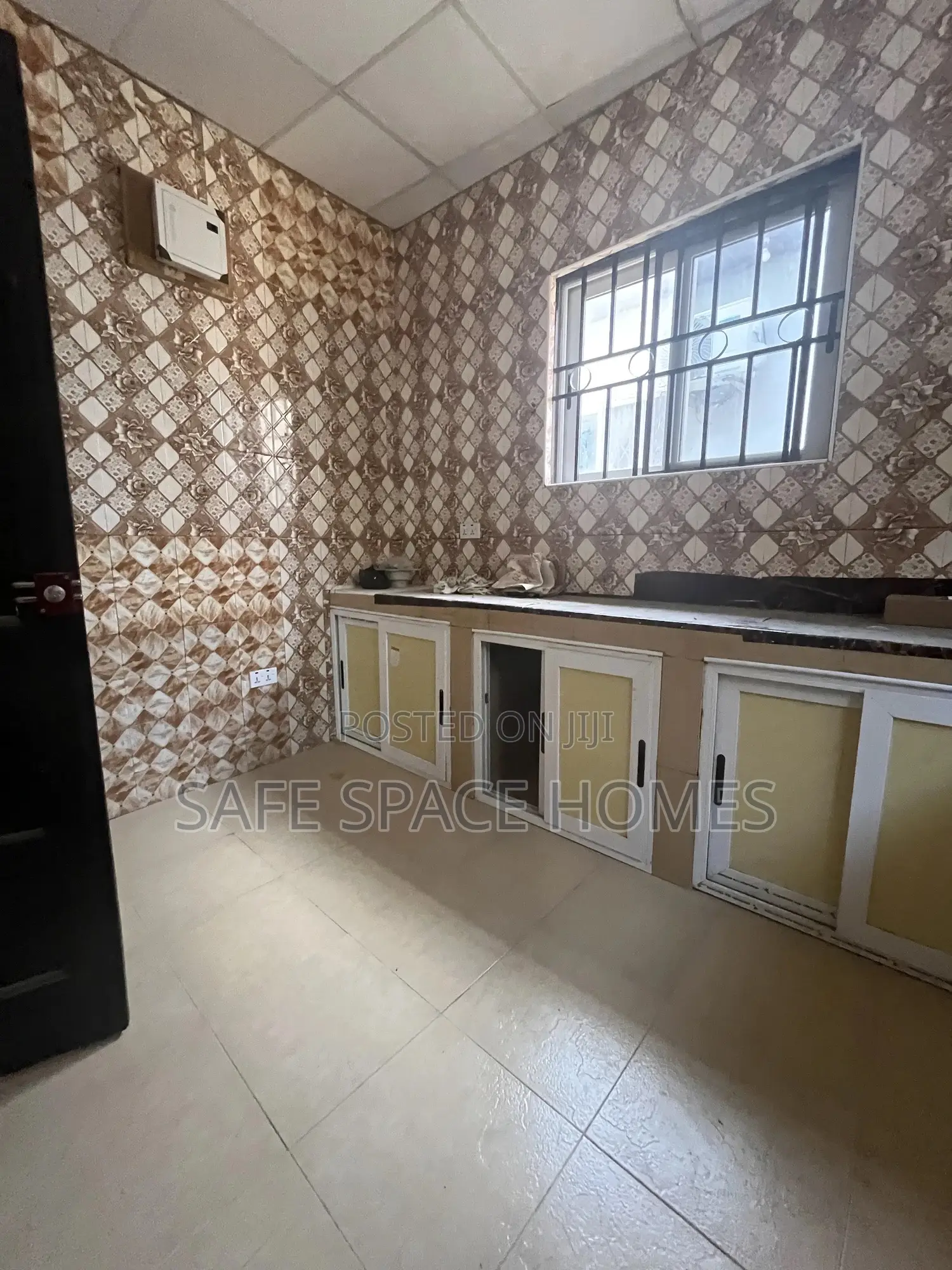2bdrm Apartment in Burma Camp for rent