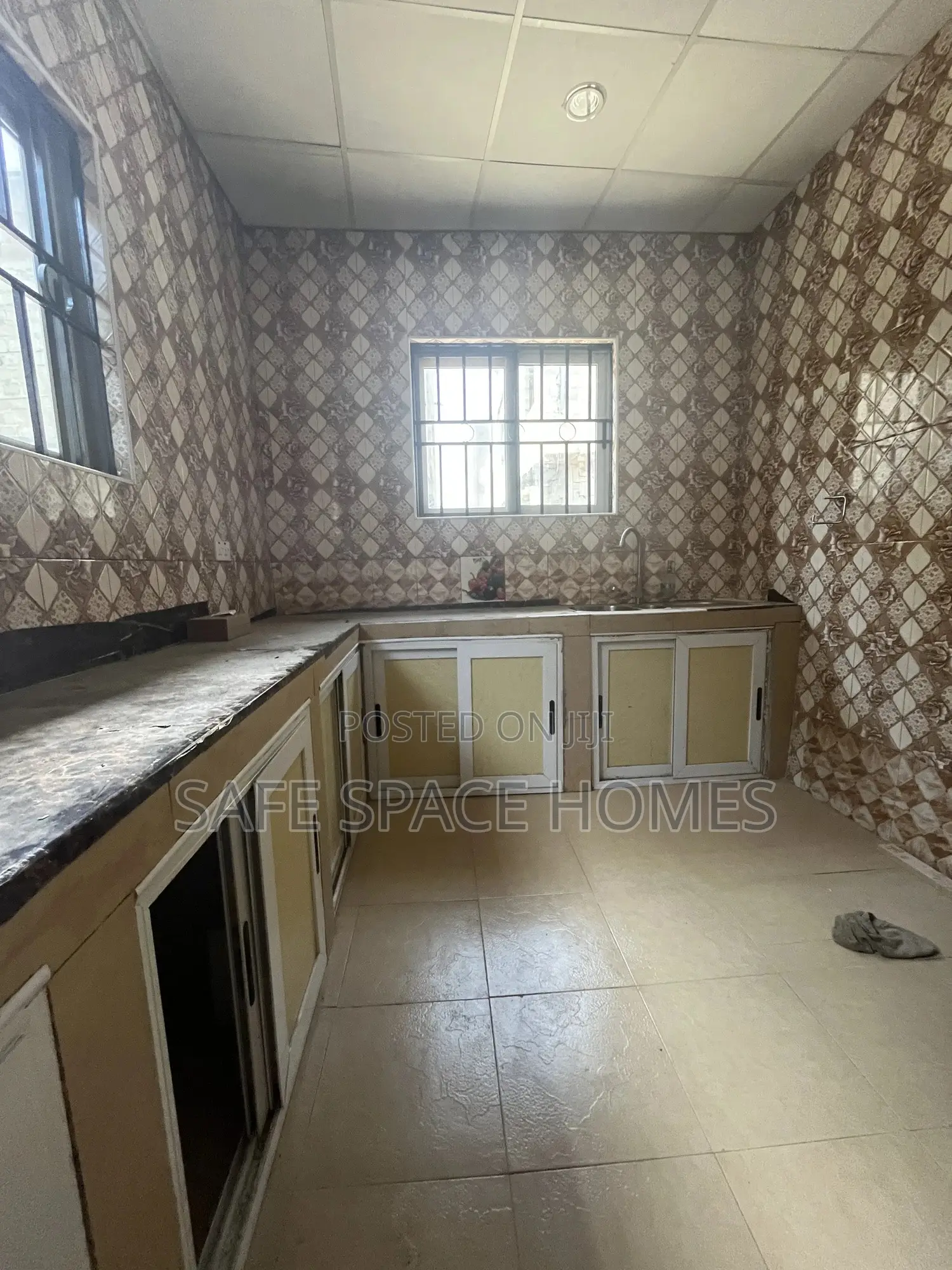 2bdrm Apartment in Burma Camp for rent