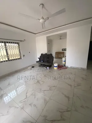 3bdrm Mansion in New Legon for rent