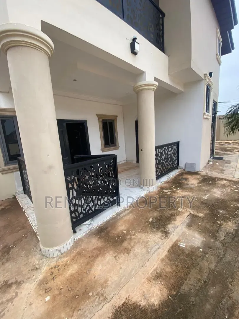 3bdrm Mansion in New Legon for rent