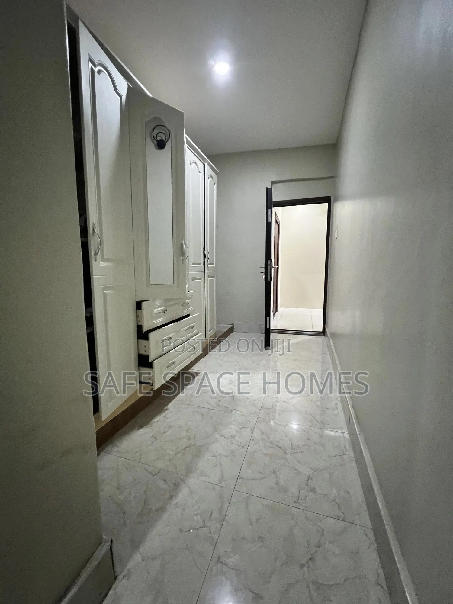 Furnished 2bdrm Apartment in Burma Camp for rent