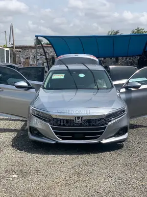Honda Accord Touring 2.0T 2021 Silver