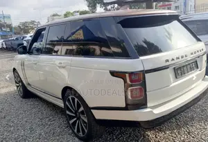 Land Rover Range Rover Vogue 2018 White