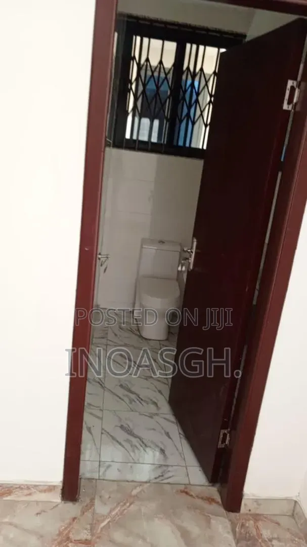 3bdrm Apartment in Oak Villa, Adenta for rent