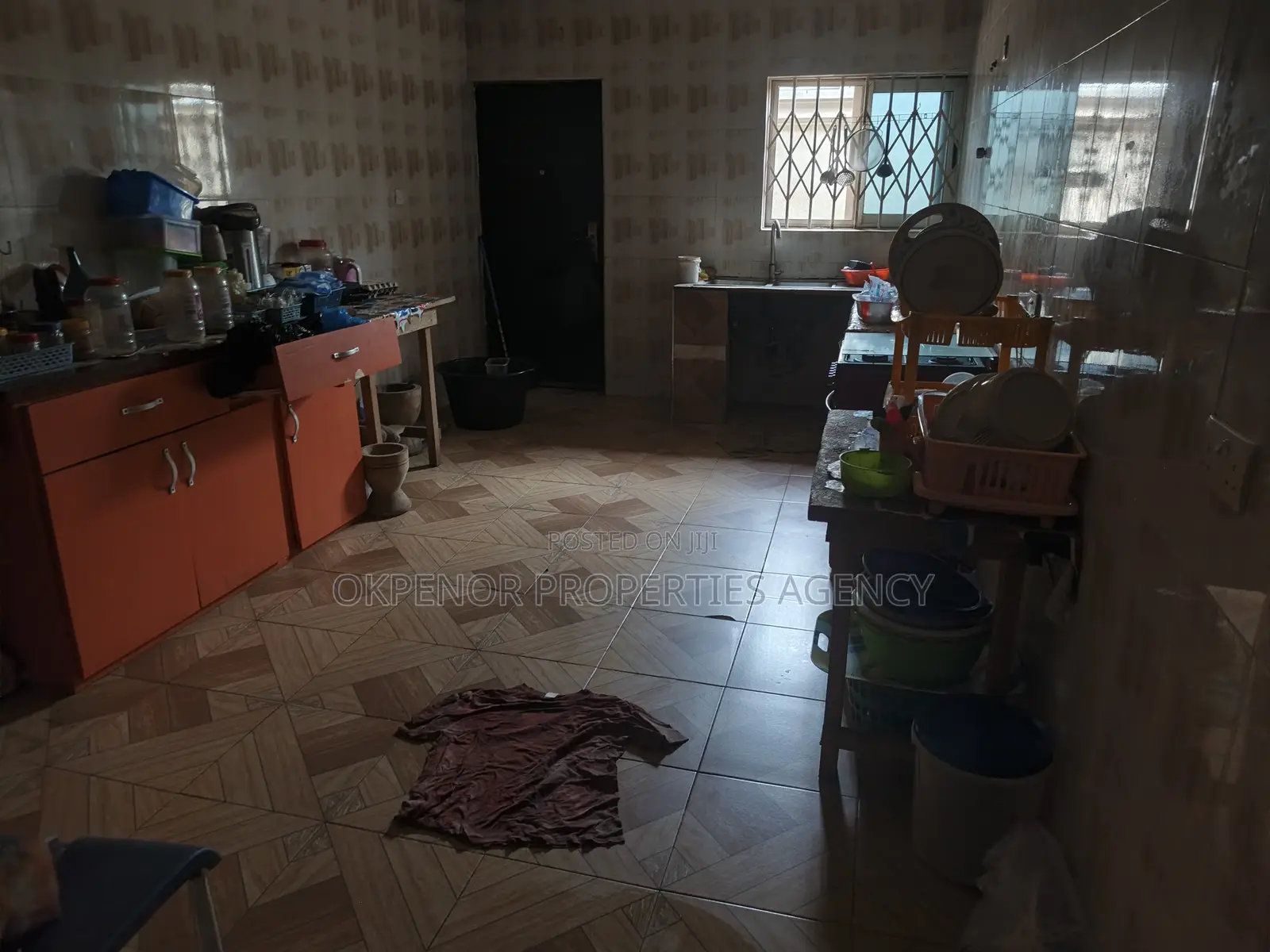 4bdrm House in Adenta, New Legon for rent
