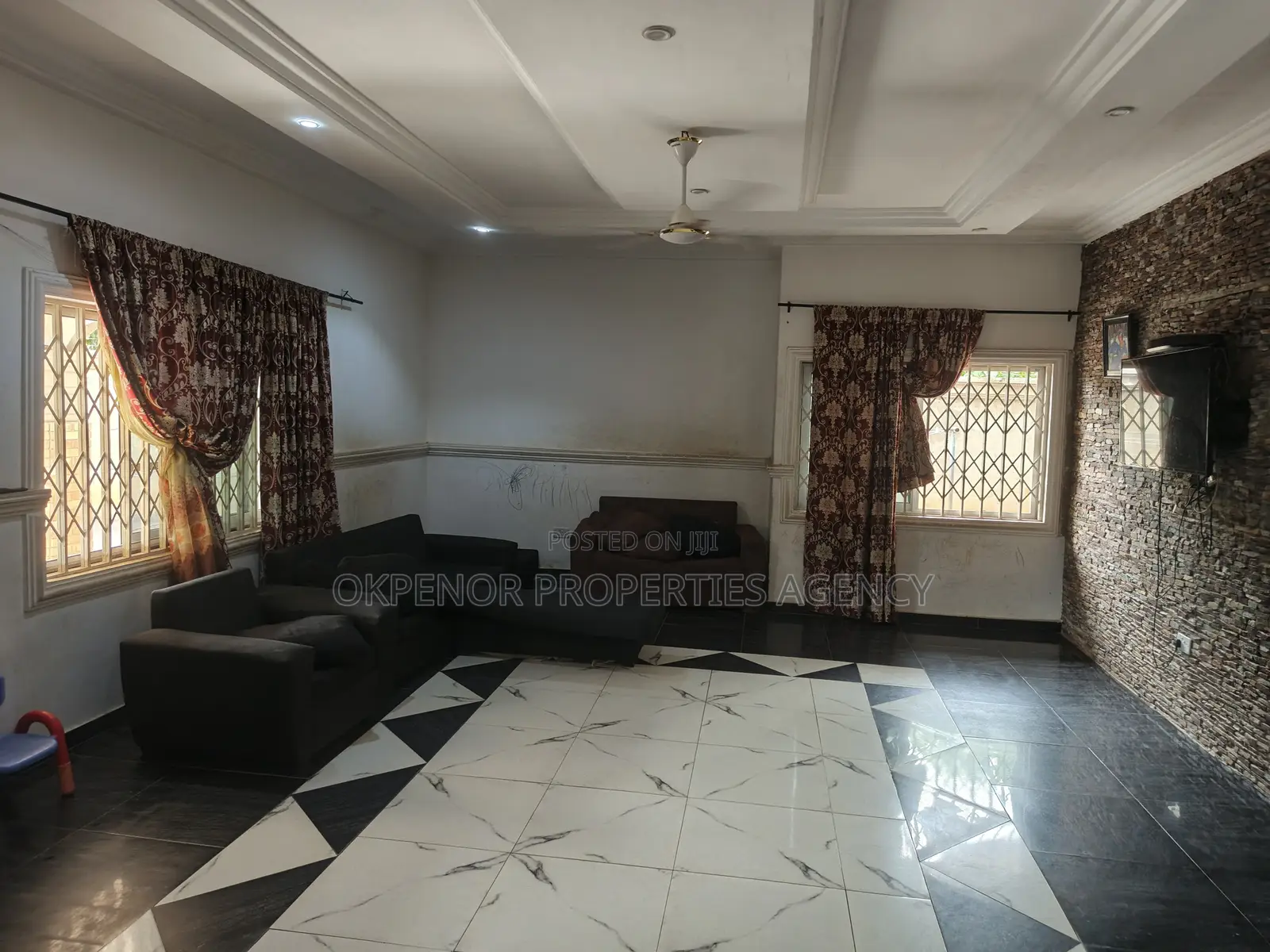 4bdrm House in Adenta, New Legon for rent