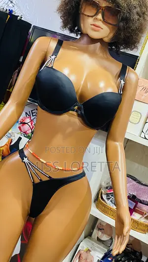 Sequin Details Bra Set