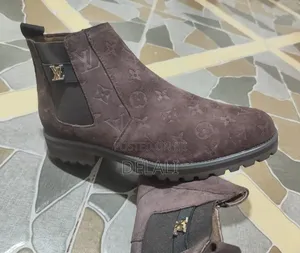Luis Vuitton Chelsea/Desert Boot