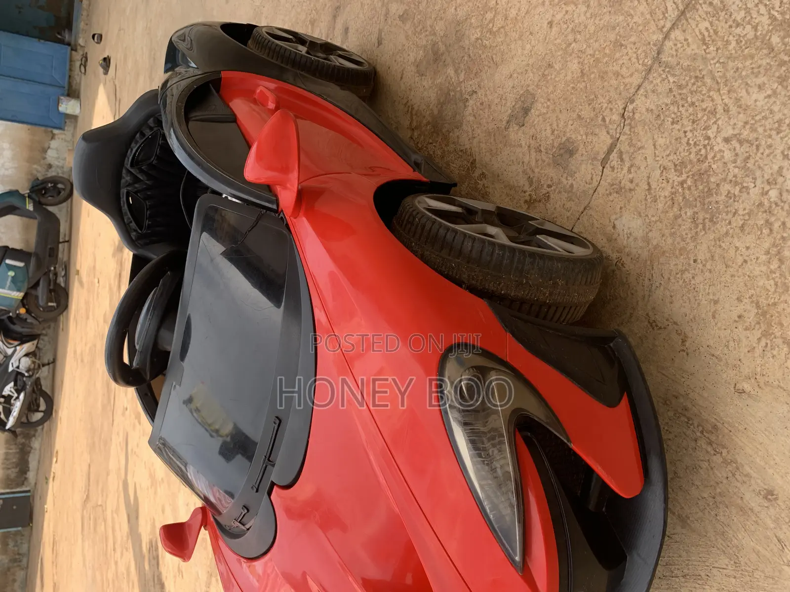 Electric Kids Rechargeable Car With Remote