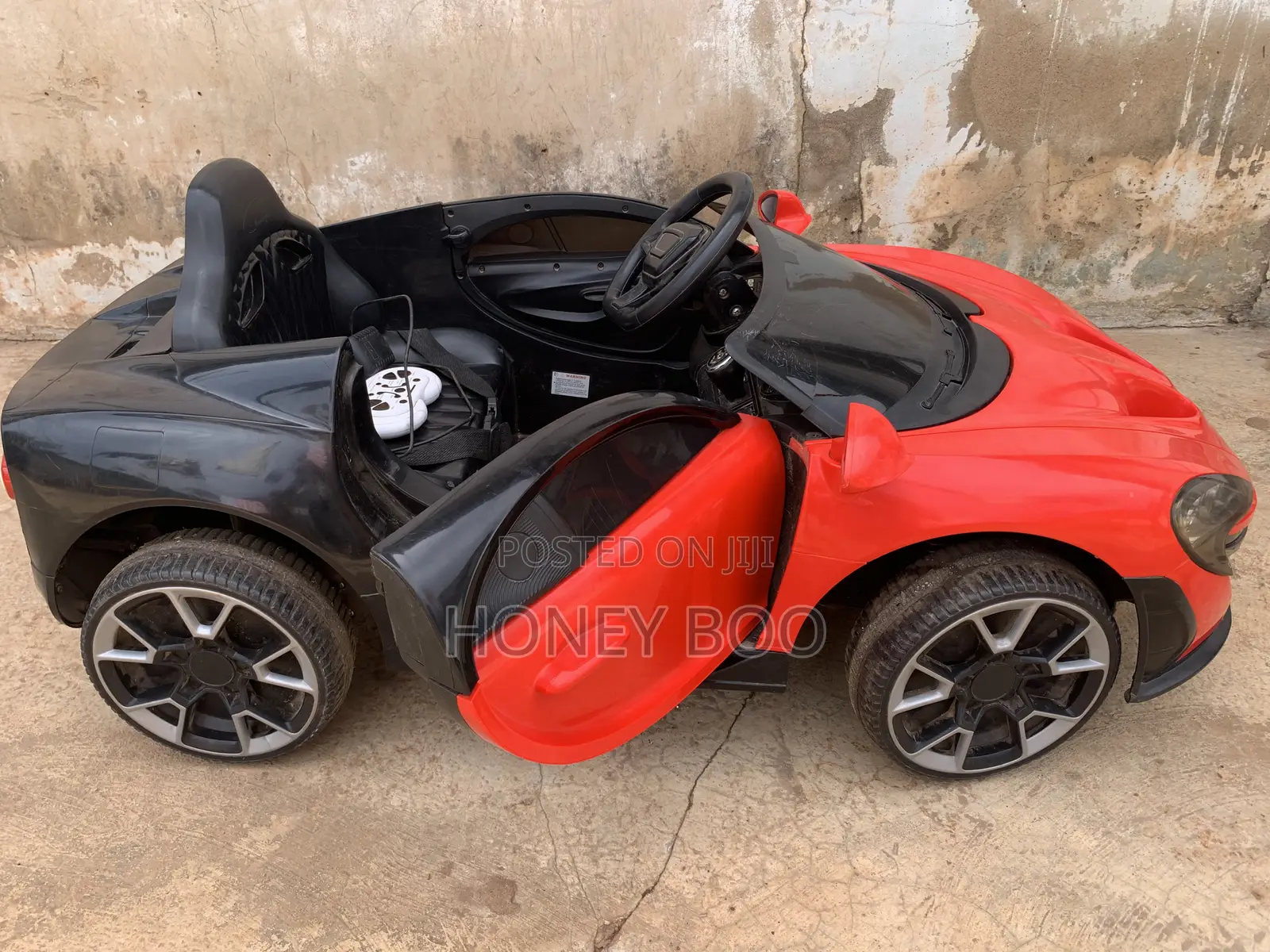 Electric Kids Rechargeable Car With Remote