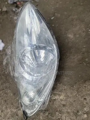 Hyundai I20 Headlight Pair