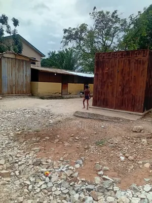 6bdrm House in Hnc Properties, Unity Closed for sale