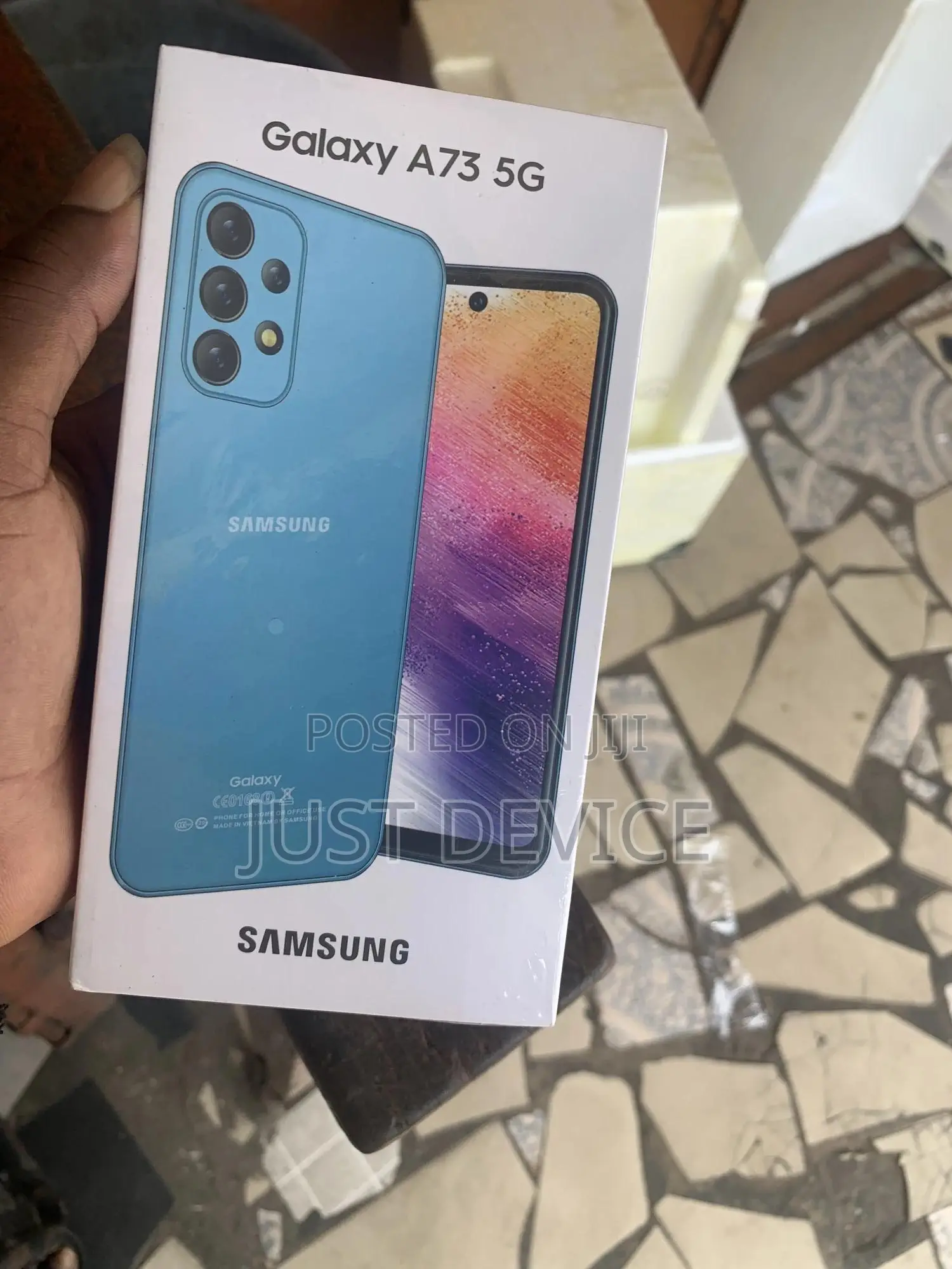 New Samsung Galaxy A73 5G 256 GB Gold