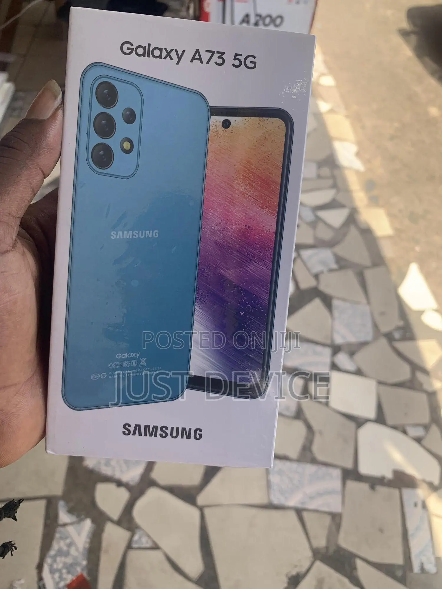 New Samsung Galaxy A73 5G 256 GB Gold
