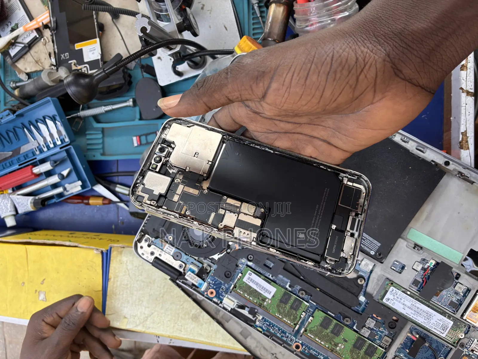 Laptop and Mobile Phones Repair