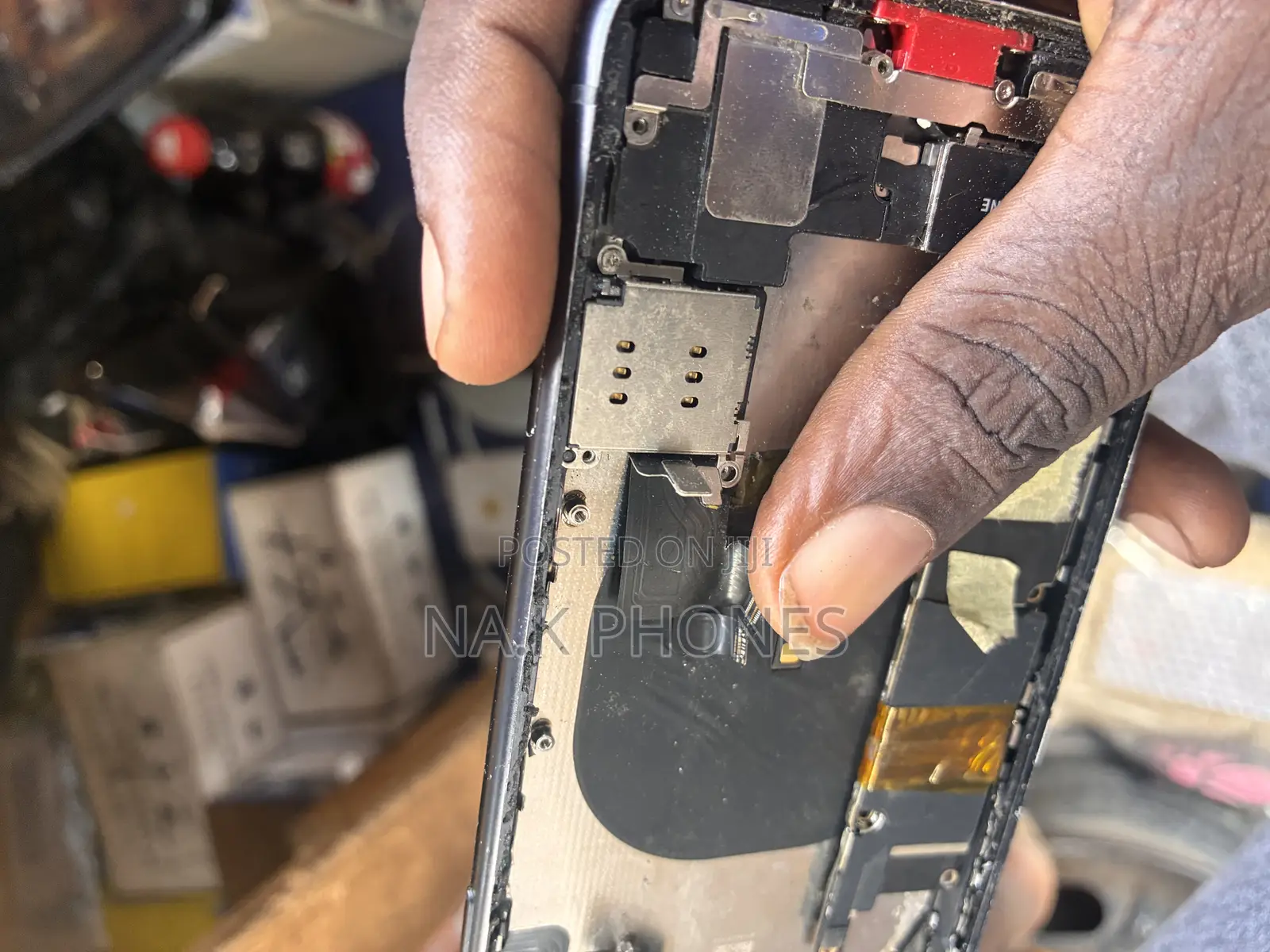 Laptop and Mobile Phones Repair