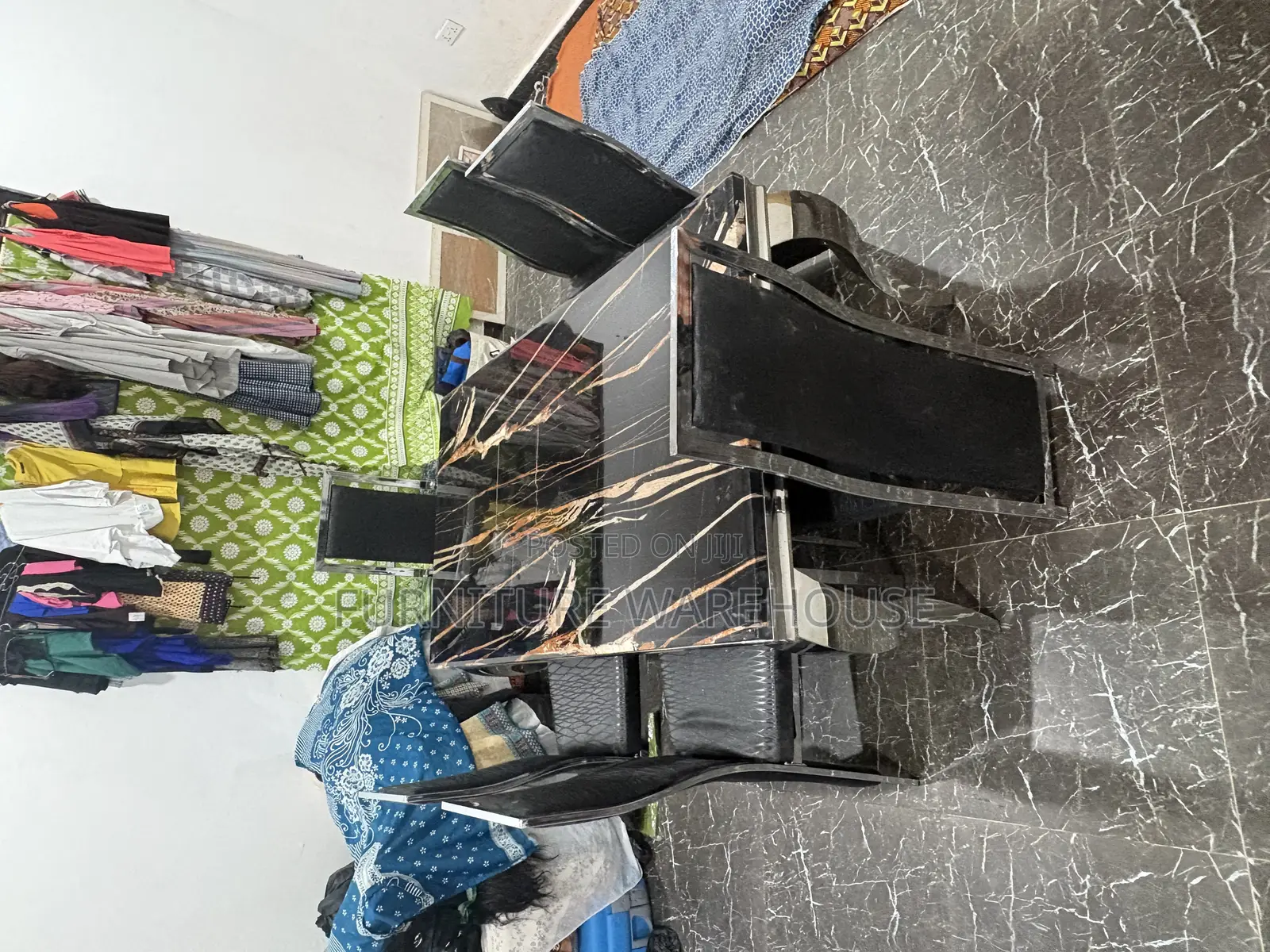 Six Seater Dinning Set