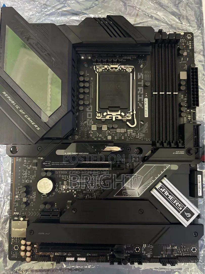 Rog Strix Z790-h Gaming Wifi+Intel Core I5 12gen Corsair Vengence 16gb