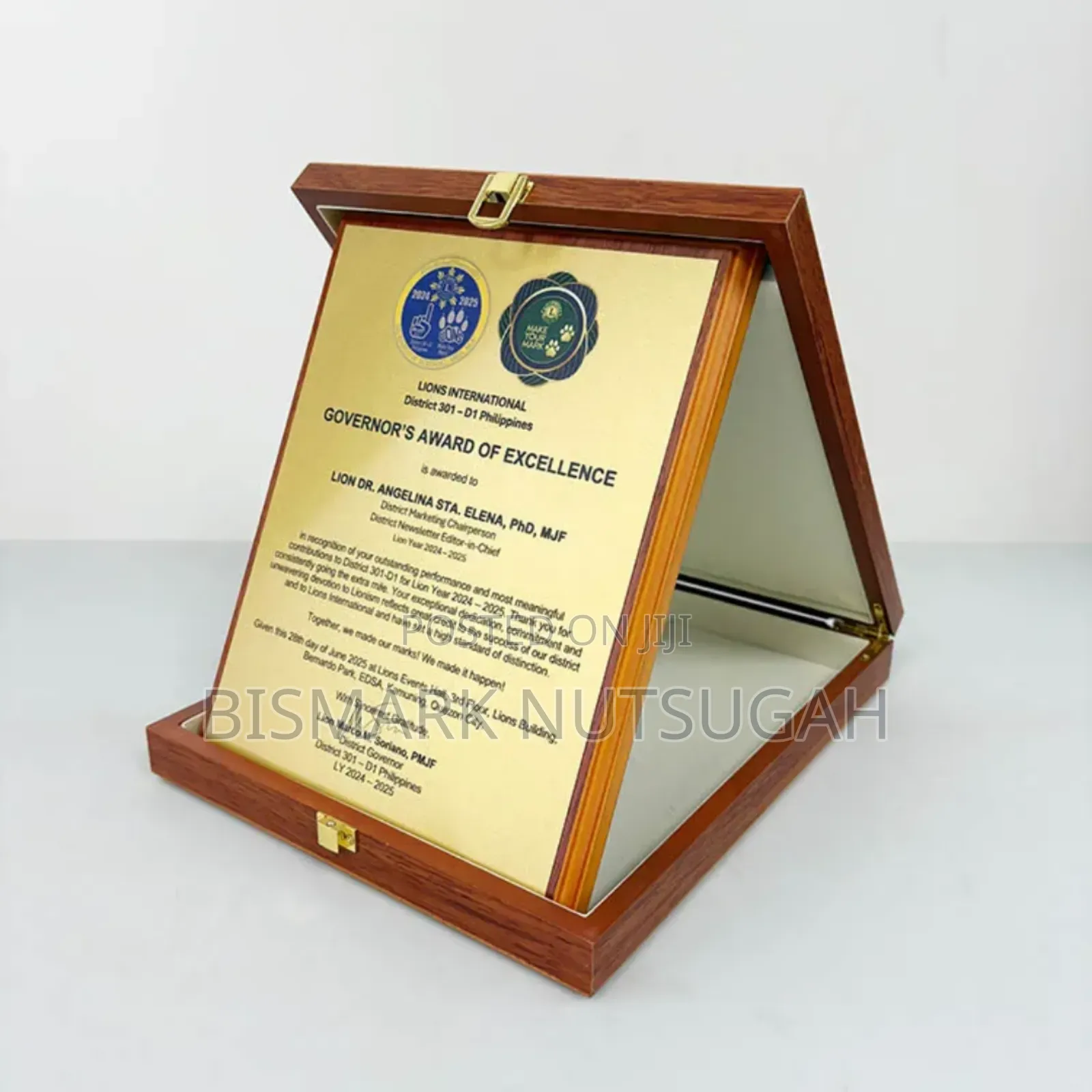 Professional Wooden Award Plaque