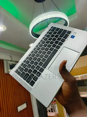 Laptop HP EliteBook 830 G8 32GB Intel Core i7 SSD 512GB