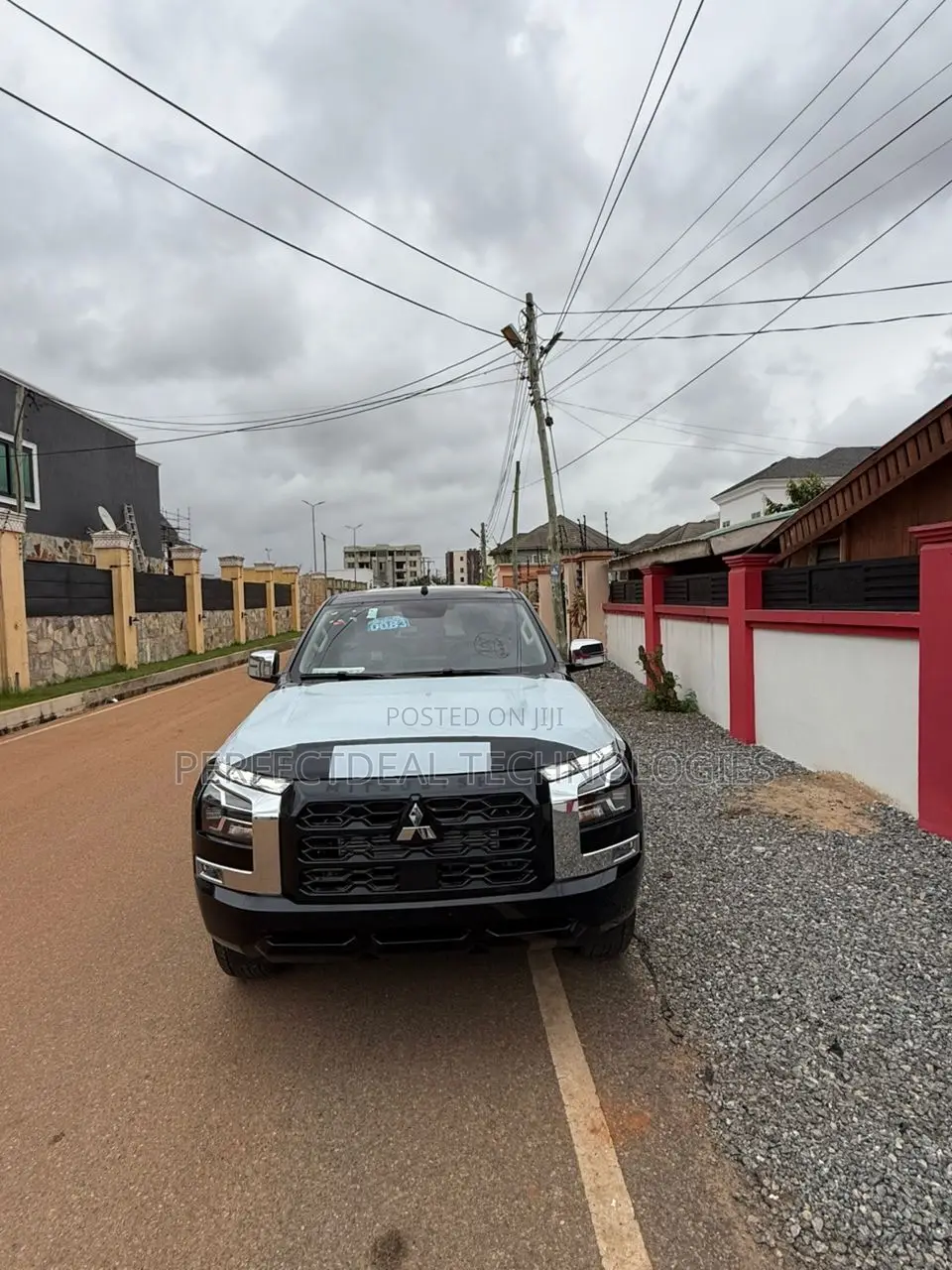 New Mitsubishi L200 2025 Black