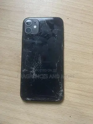 Apple iPhone 11 64 GB Black