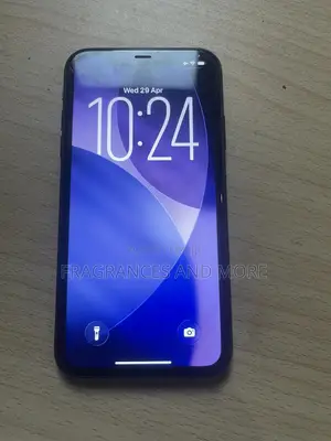 Apple iPhone 11 64 GB Black