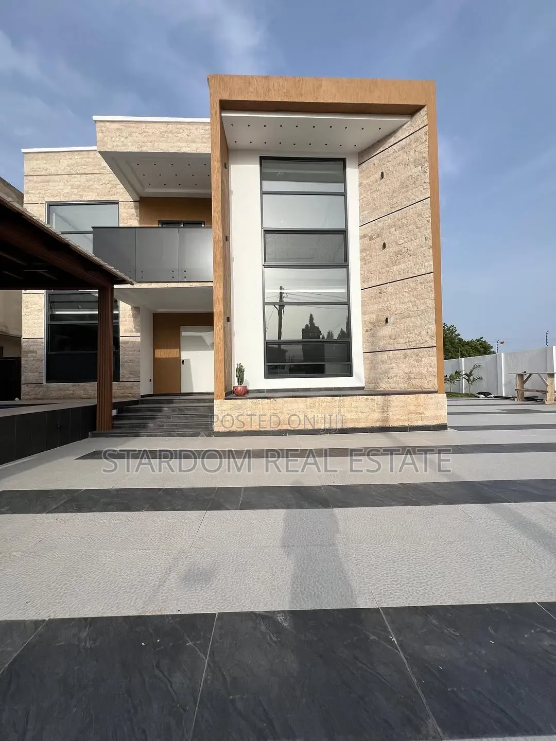 5bdrm Duplex in East Legon, Ability for sale